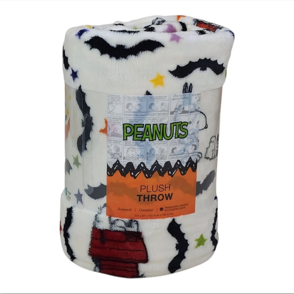 Peanuts Snoopy Ghost Plush Throw Oversized Soft Cozy Blanket